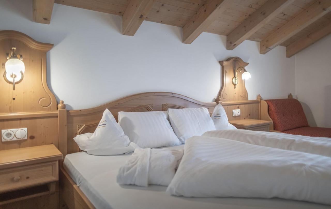 Hotel Garni Schneider Luttach